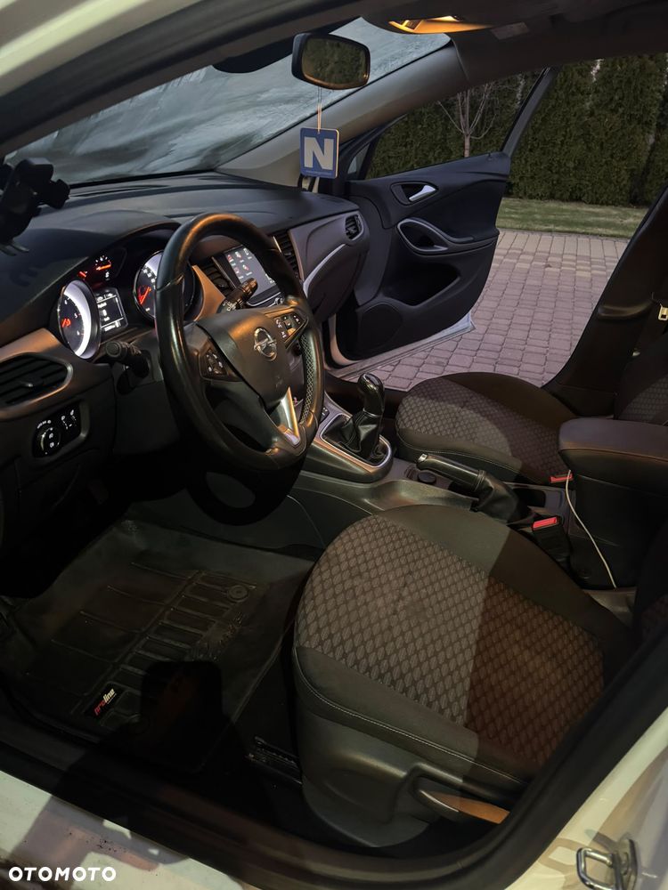 Opel Astra 1.6 CDTI Elite - 8