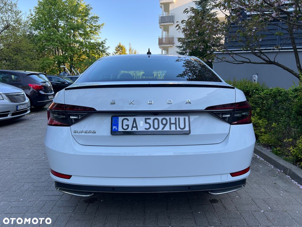 Skoda Superb 2.0 TSI Sportline DSG - 5