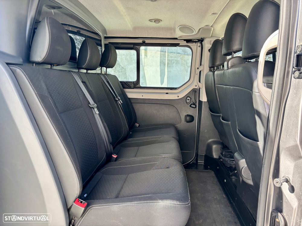 Opel Vivaro 1.6 Biturbo cabine dupla versão longa - 26