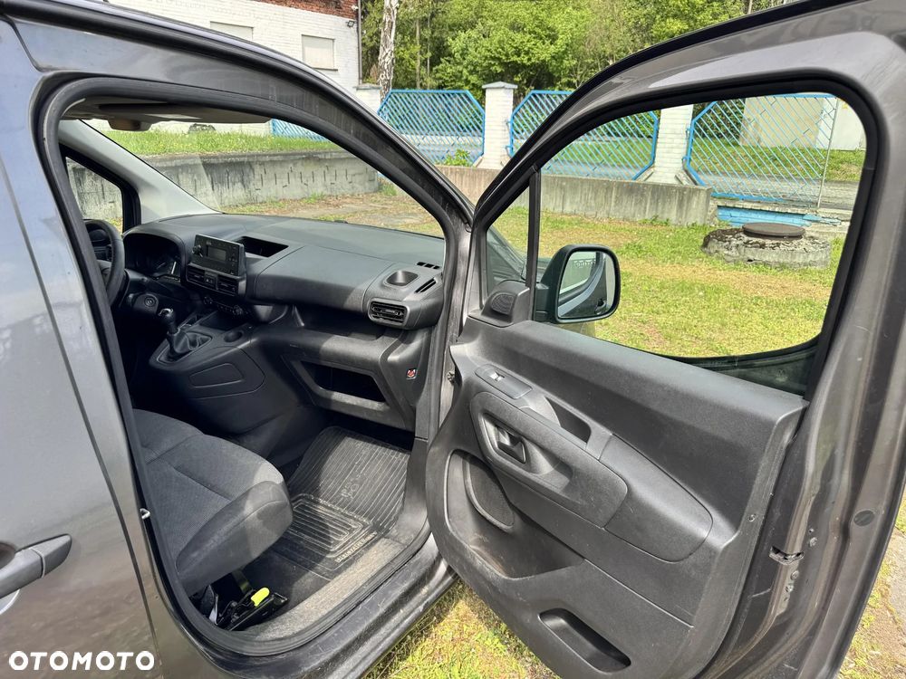 Toyota Proace City - 8