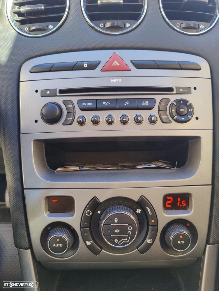 Peugeot 308 - 11