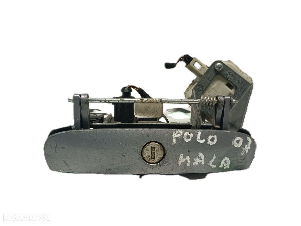 Interruptor / Switch / Botão Da Mala Volkswagen Polo (9N_) - 1