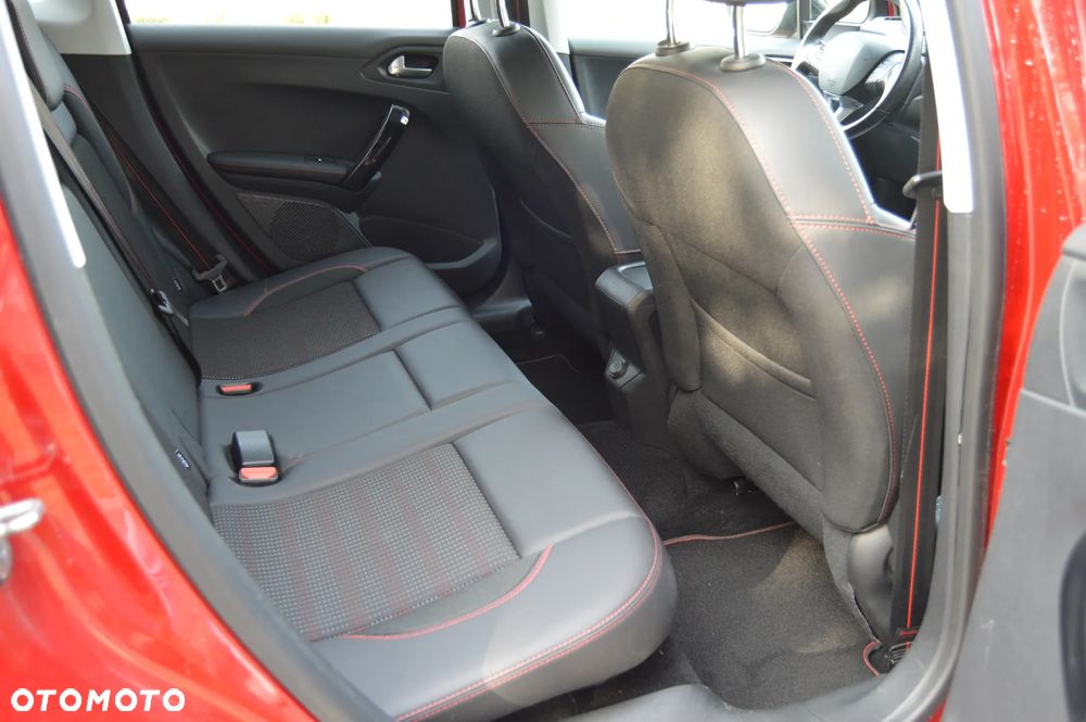 Peugeot 2008 PureTech 110 Stop&Start GT-Line Edition - 8