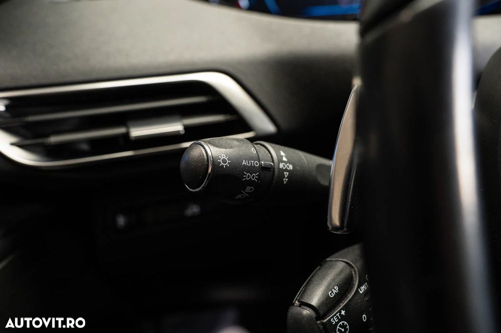 Peugeot 5008 BlueHDI 130 EAT8 Allure Pack - 24