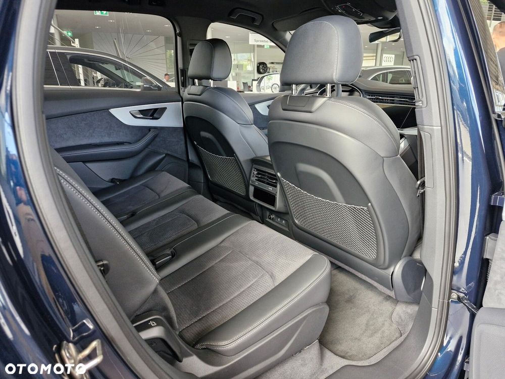 Audi Q7 - 15