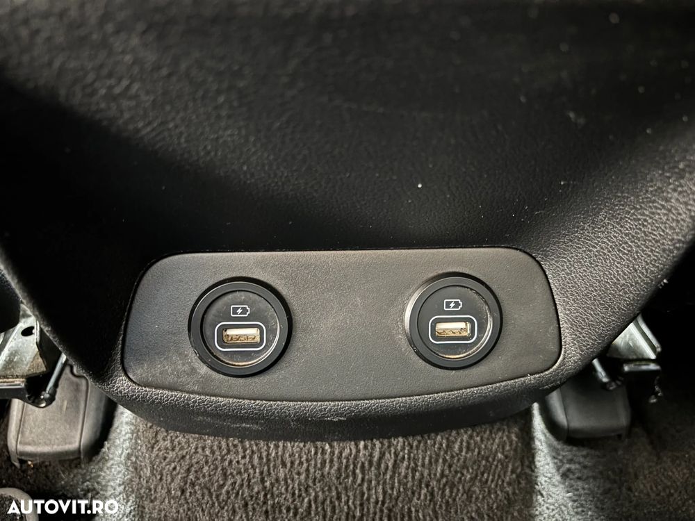 Hyundai Santa Fe 1.6 HEV 2WD Signature - 34