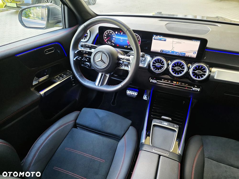 Mercedes-Benz GLB 200 AMG Line 7G-DCT - 13