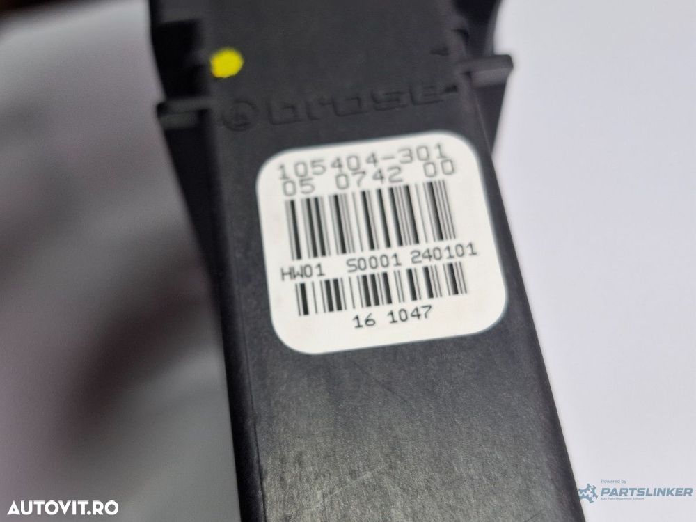 Motoras macara geam stanga fata VOLKSWAGEN PASSAT Variant 3B6 2000 - 2005 TDI AVB BOSCH 0130821695 105404301 - 3