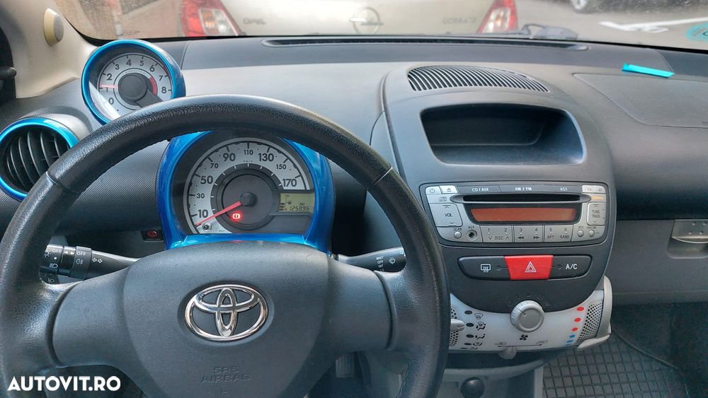 Toyota Aygo - 2