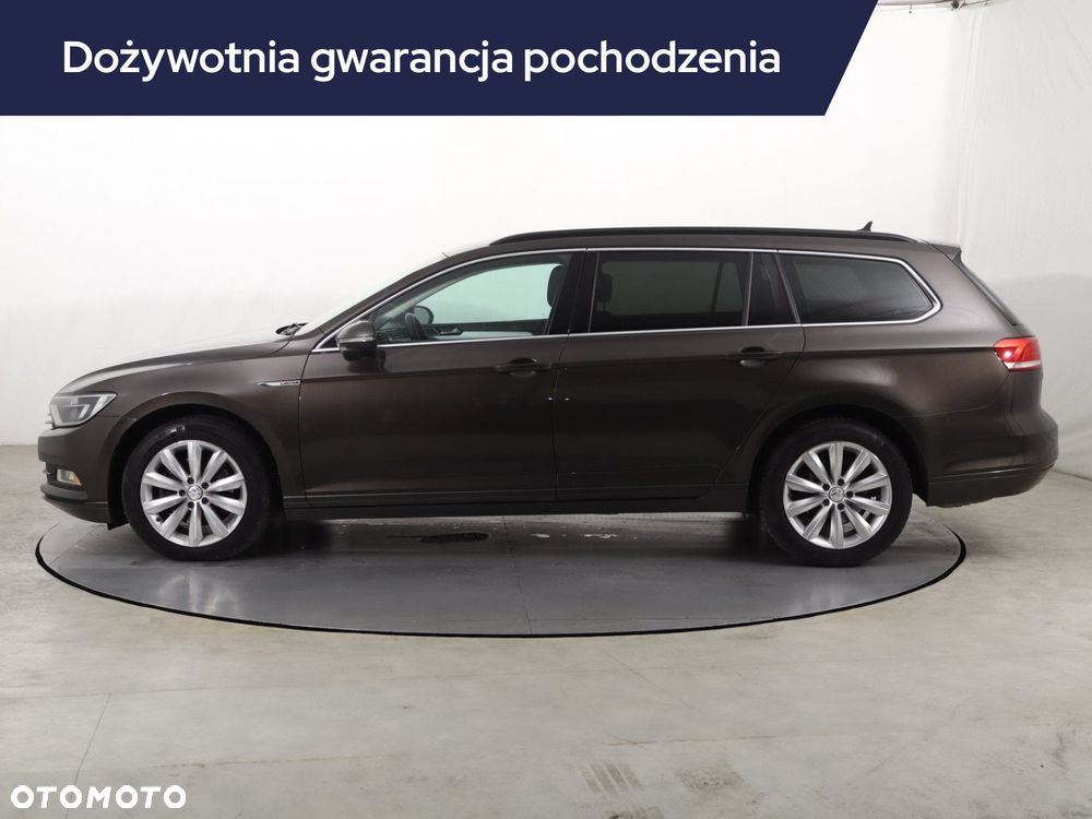 Volkswagen Passat Variant - 4