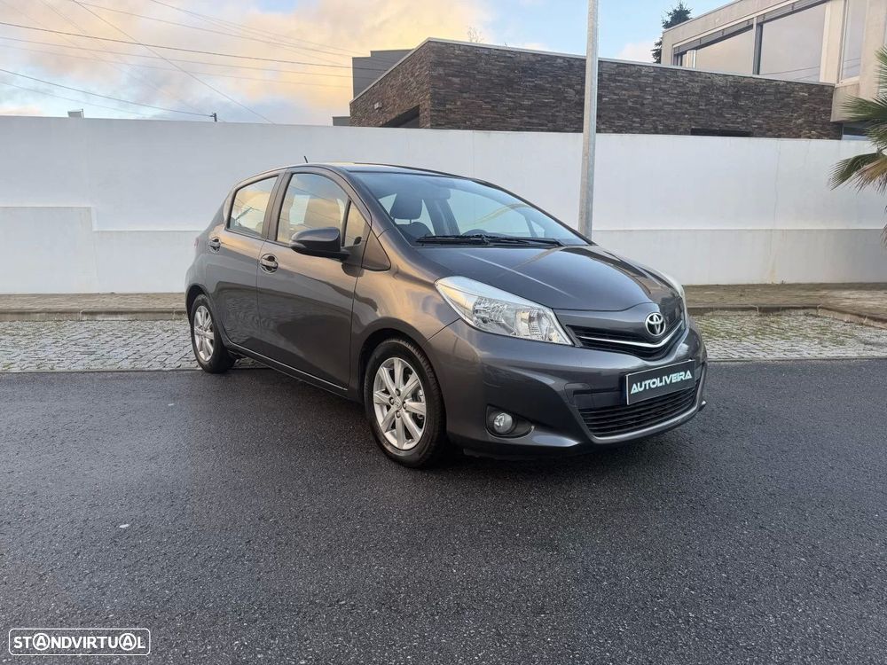 Toyota Yaris 1.4 D-4D Comfort 99g - 2