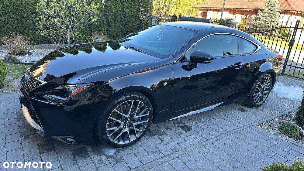Lexus RC 200t / 300 F Sport - 8