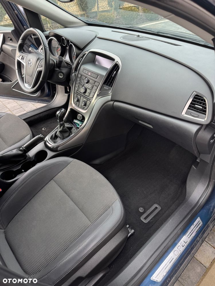 Opel Astra 1.4 Turbo - 5