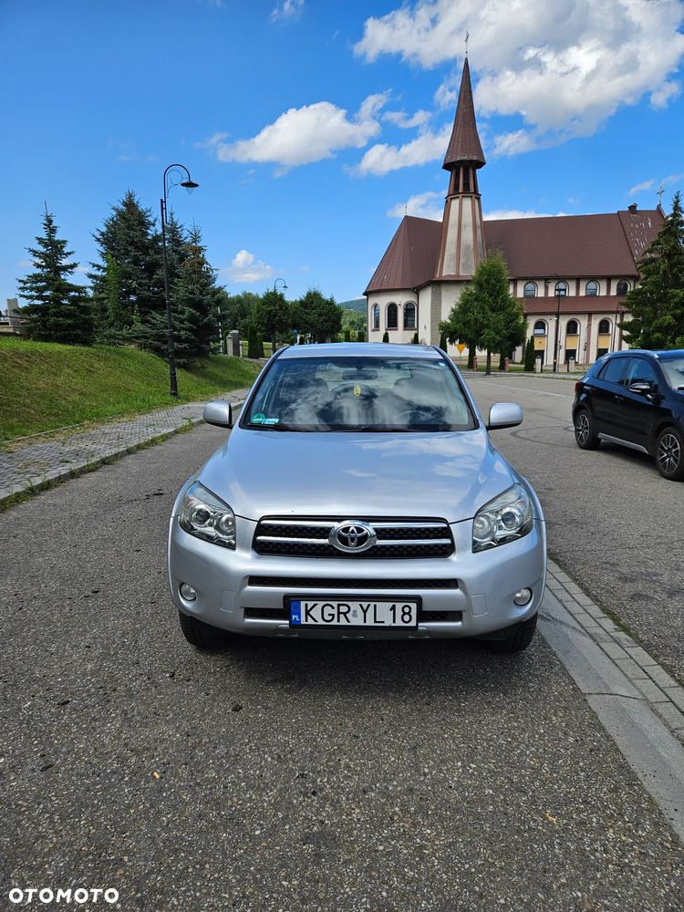 Toyota RAV4 2.2 D-CAT 4x4 Sol - 2