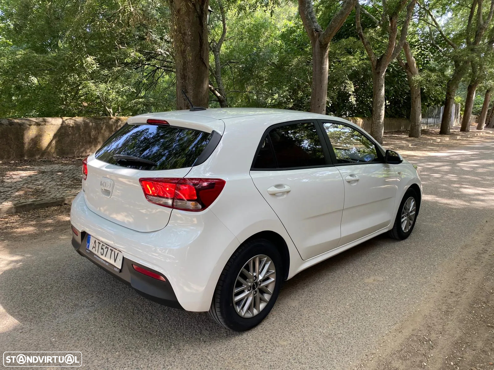 Kia Rio 1.2 CVVT Dynamic - 40