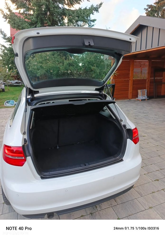 Audi A3 Sportback - 9