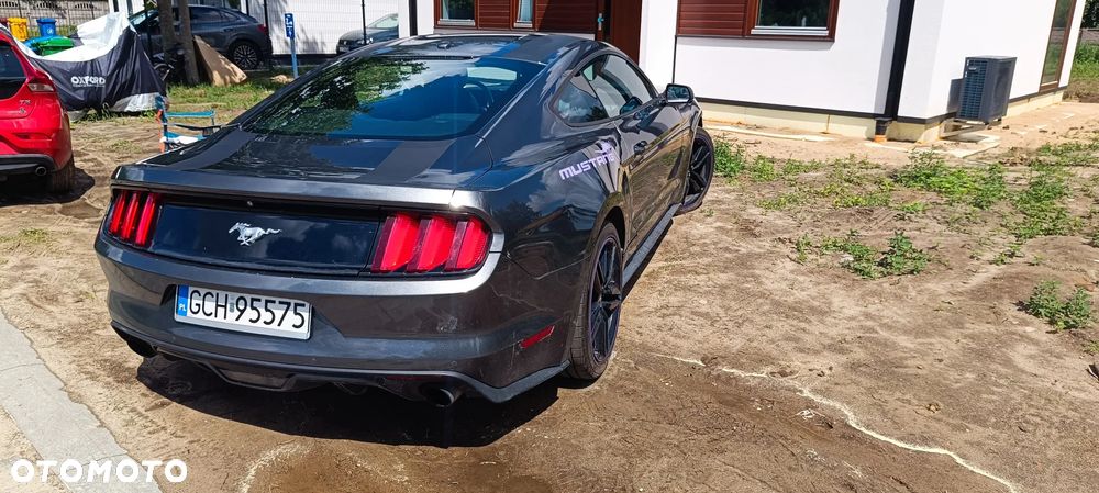 Ford Mustang 2.3 Eco Boost - 3