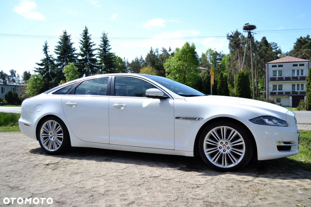 Jaguar XJ 3.0 D V6 Premium Luxury - 1