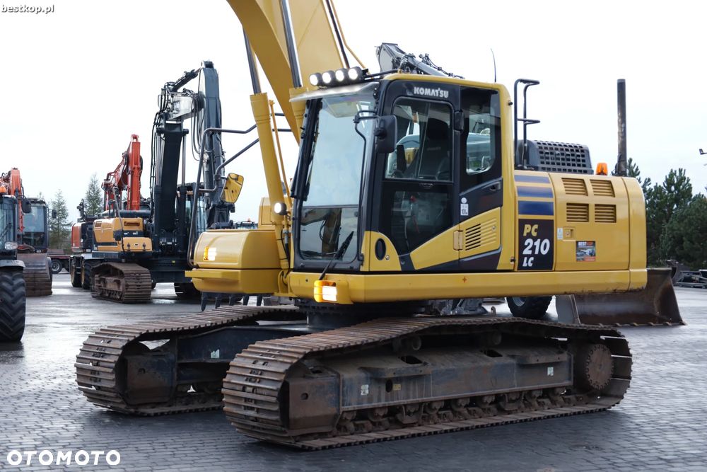 Komatsu PC210LC-11 LONG REACH - 2