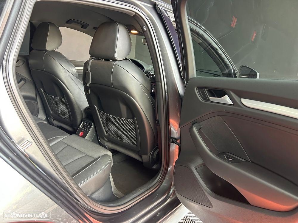 Audi A3 Limousine 2.0 TDI S tronic S line Sport Pack - 35