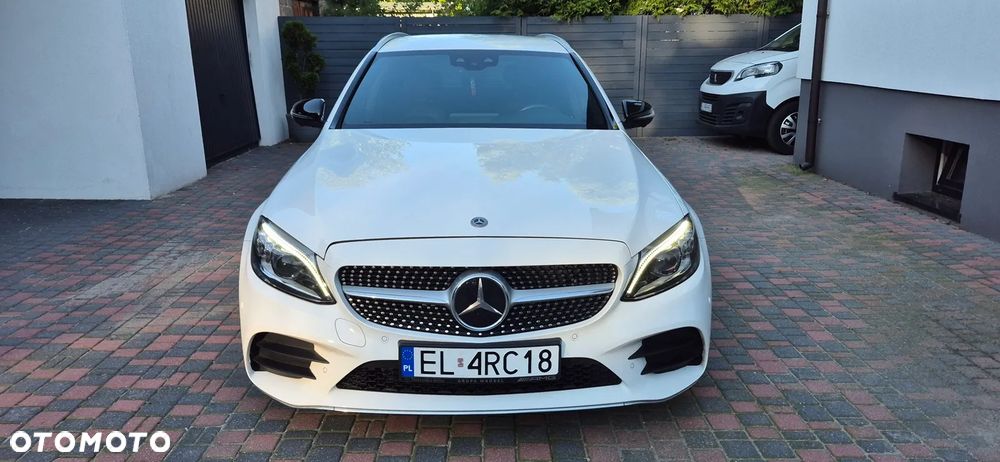 Mercedes-Benz Klasa C 300 9G-TRONIC - 11
