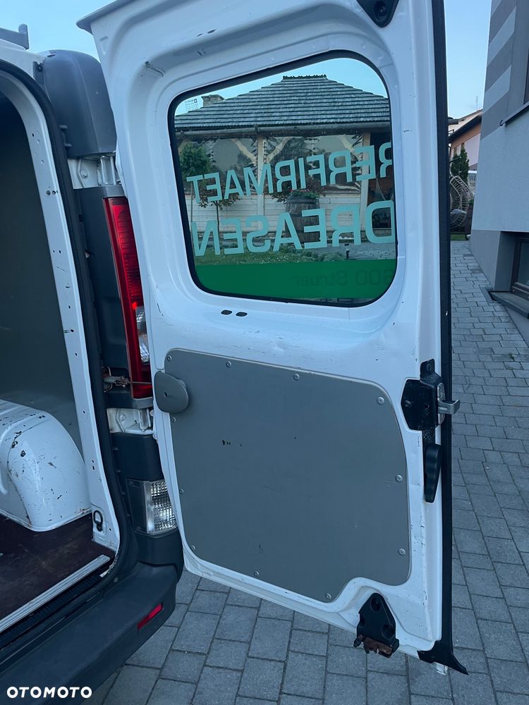 Renault Trafic - 13