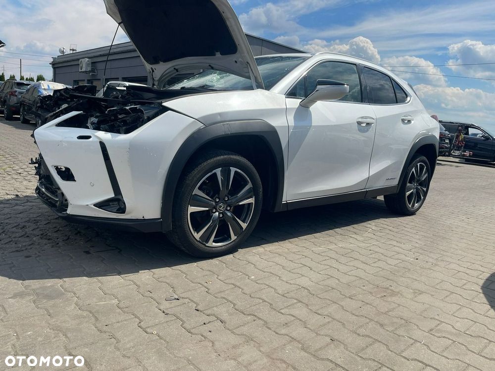 Lexus UX 250h GPF Business 2WD - 2