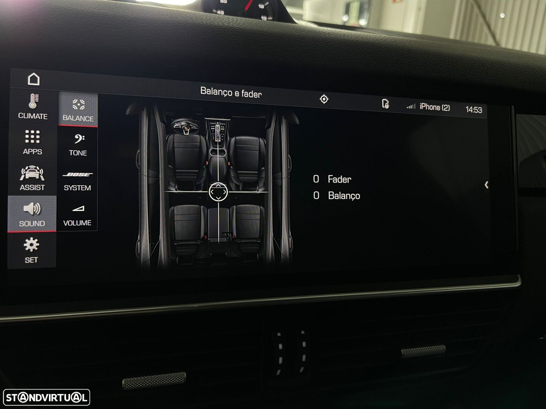 Porsche Cayenne Platinum Edition - 44