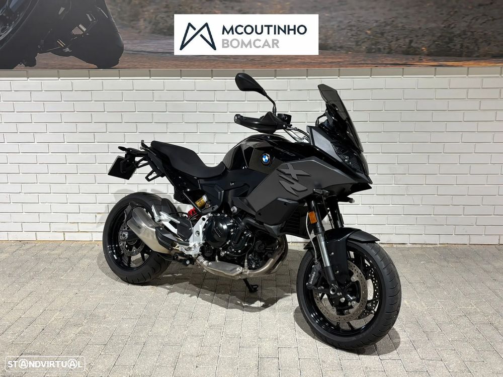 BMW F 900 XR Triple Black - 1