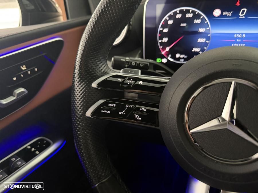 Mercedes-Benz GLC 300 e 4Matic 9G-TRONIC Edition AMG Line - 20