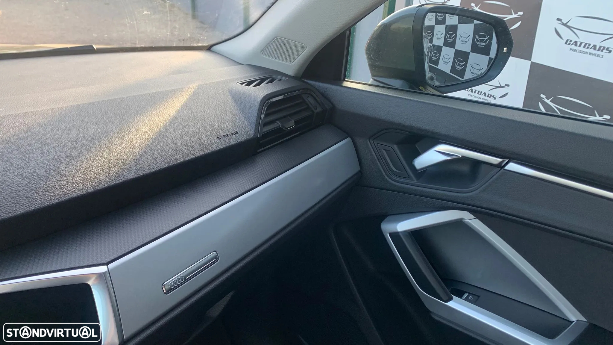 Audi Q3 45 TFSIe S tronic - 16
