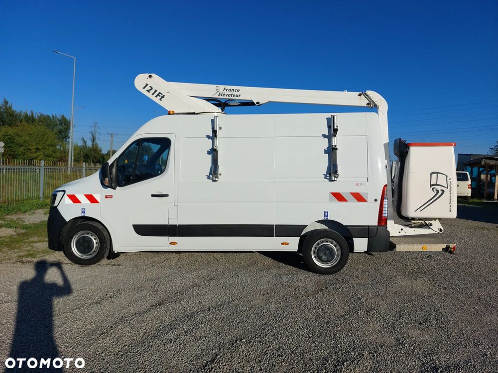 Renault Master / podnośnik koszowy 12.5 m/ zwyżka/ tylko 340 h  pracy/ super stan / Francja - 11