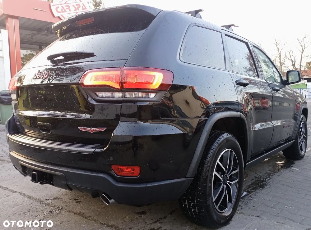 Jeep Grand Cherokee 5.7 V8 HEMI Summit - 6