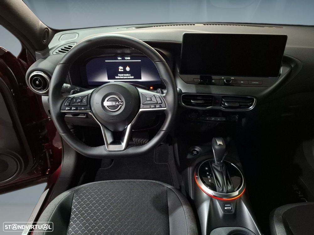 Nissan Juke 1.0 DIG-T N-Connecta DCT — fotografia 11