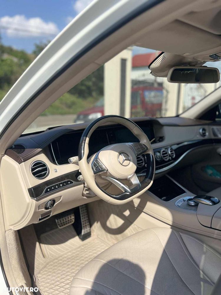 Mercedes-Benz S - 8