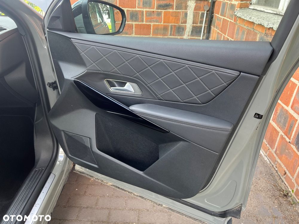 DS Automobiles DS 7 Crossback - 33