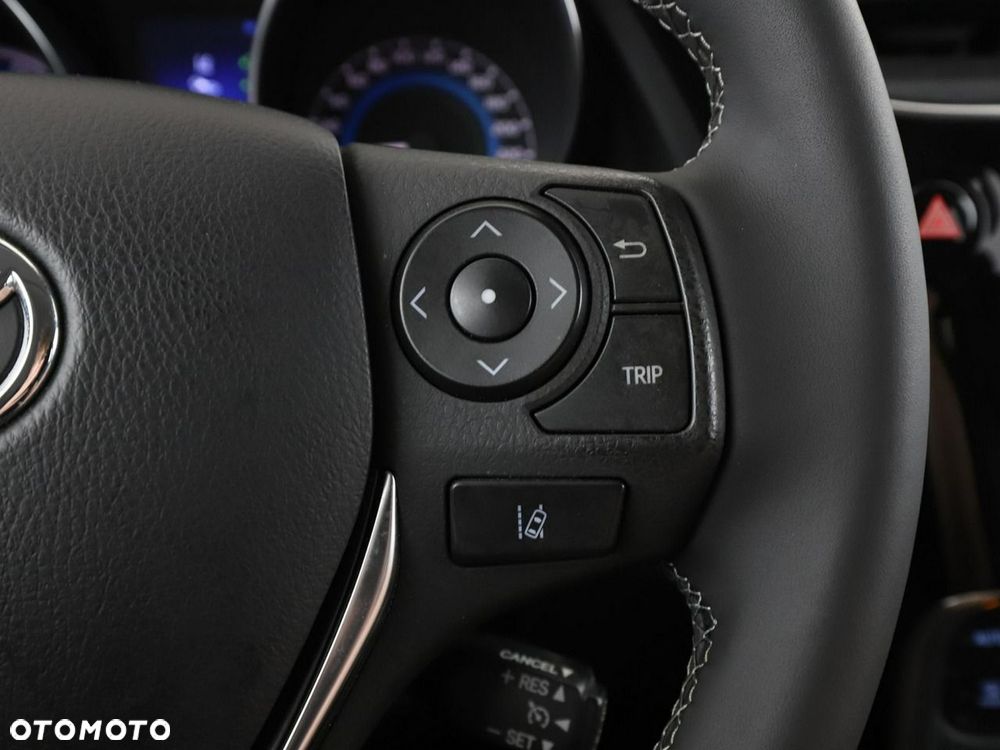 Toyota Auris 1.8 VVT-i Automatik Team Deutschland - 31