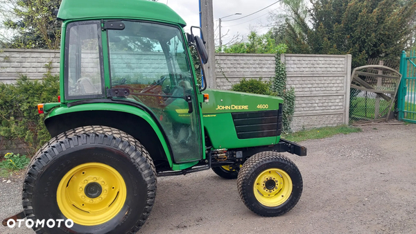 John Deere 5400