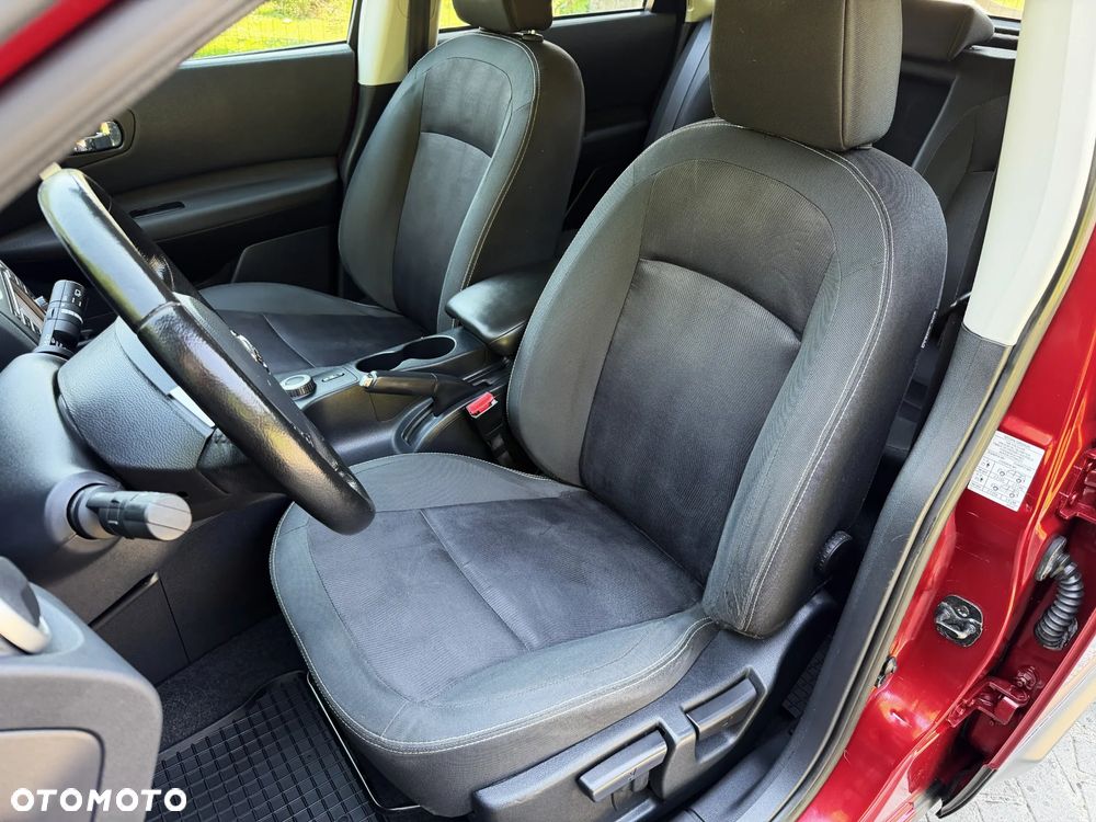 Nissan Qashqai 2.0 4 x 4 360 - 12