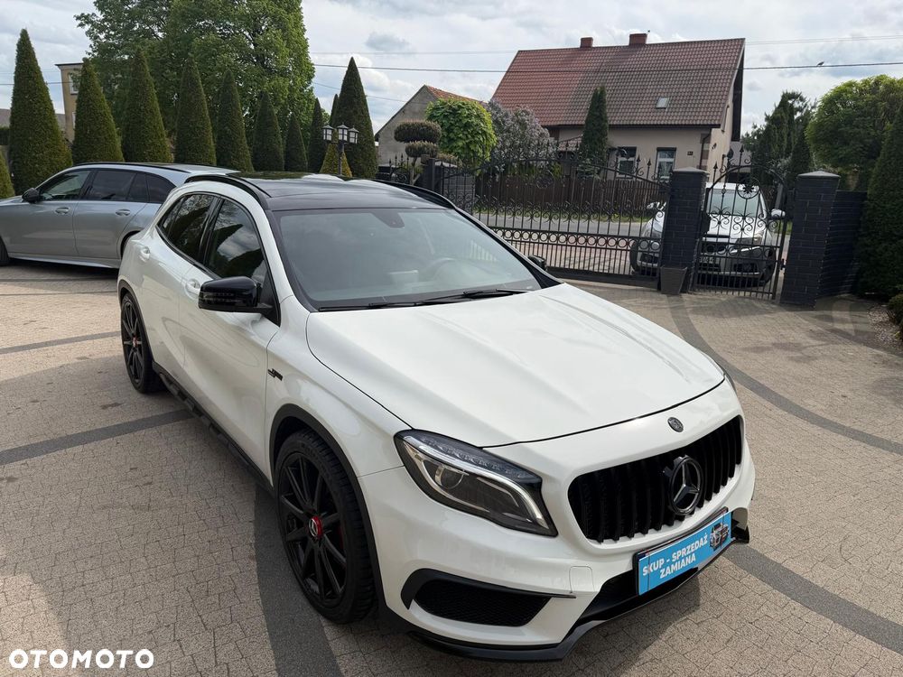 Mercedes-Benz GLA 45 AMG 4Matic 7G-DCT - 2