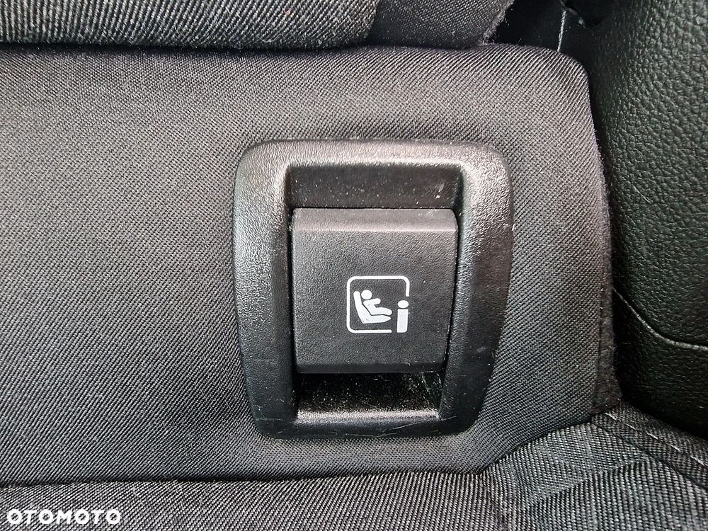 Renault Clio - 11