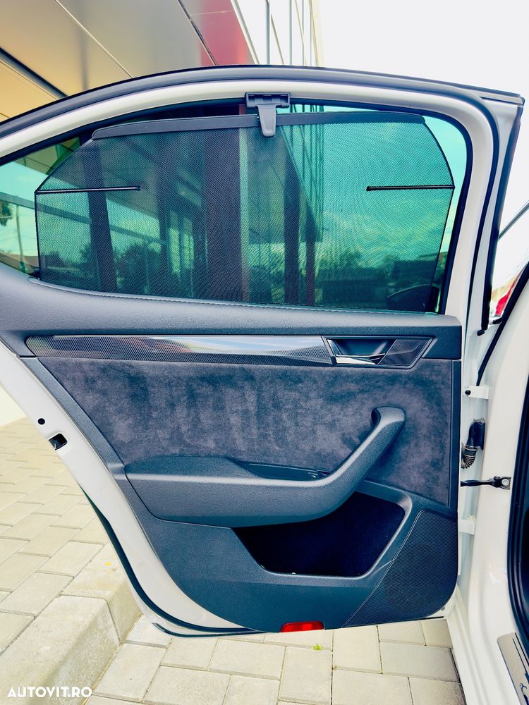 Skoda Superb 2.0 TDI DSG 4X4 Sportline - 15