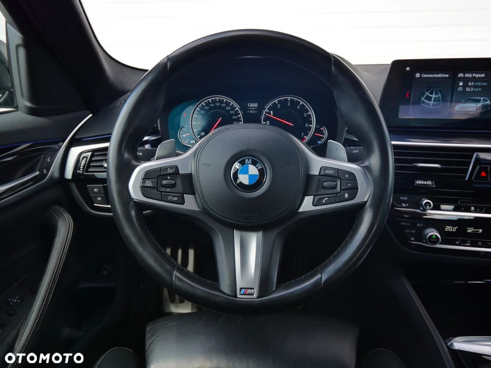 BMW Seria 5 530i xDrive M Sport sport - 15