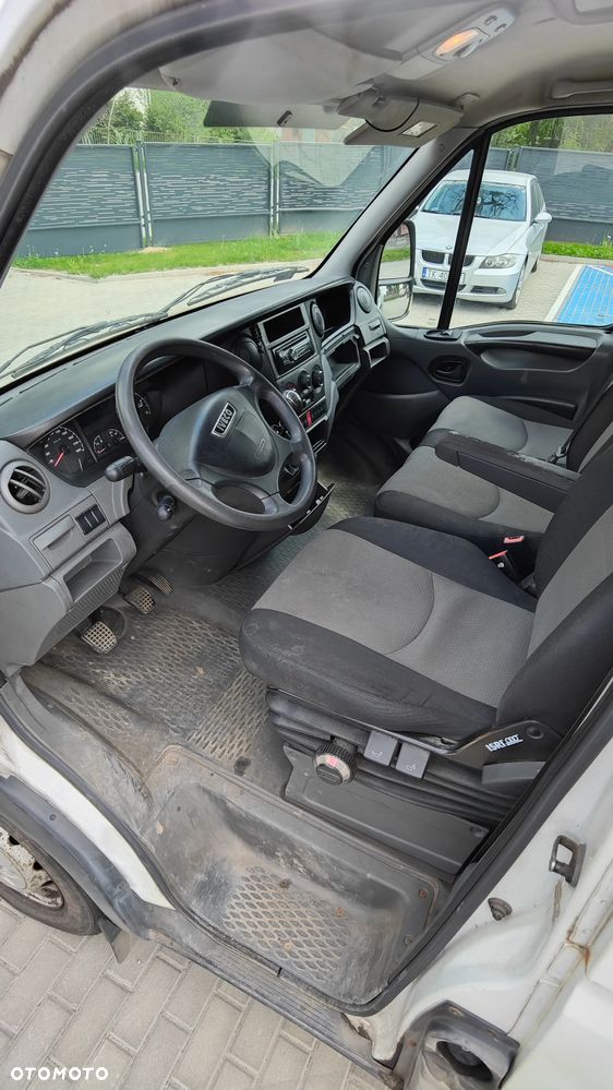 Iveco DAILY 35S13V - 14