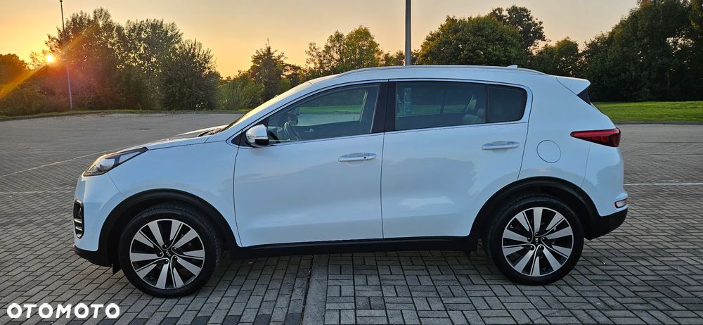 Kia Sportage 1.7 CRDI 2WD Dream-Team Edition - 22