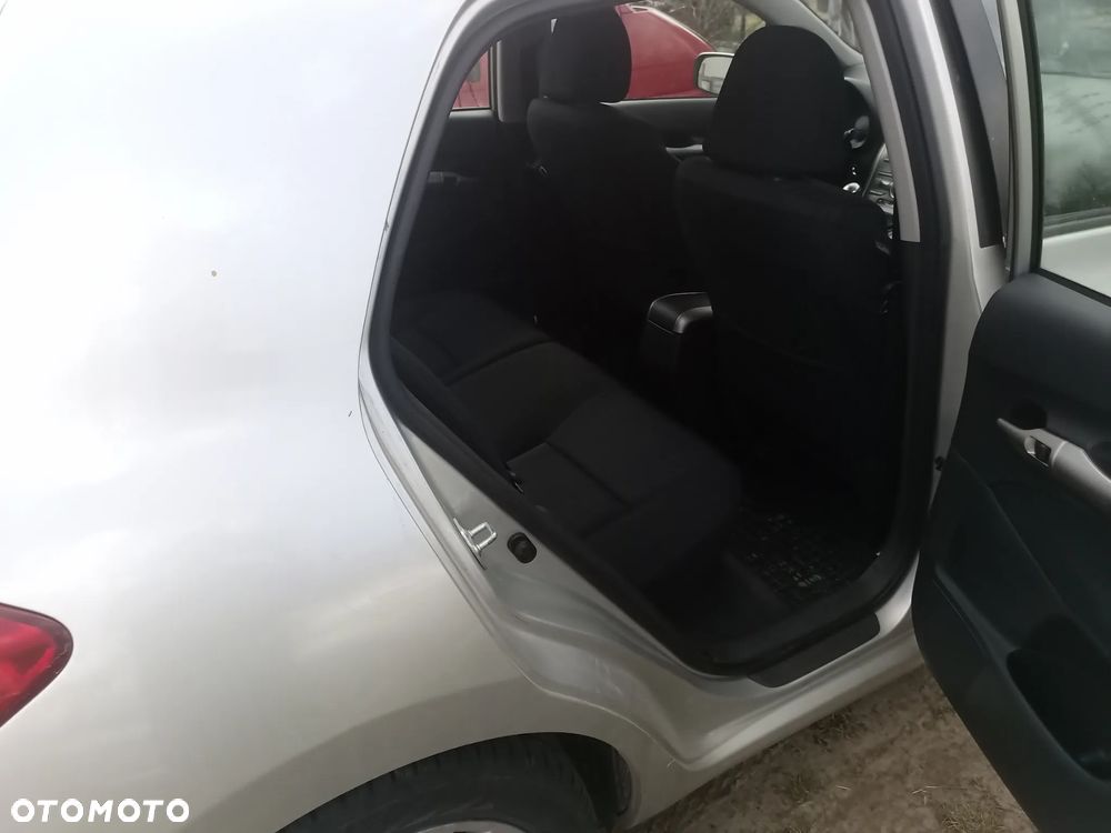 Toyota Auris 1.6 VVT-i Executive - 9