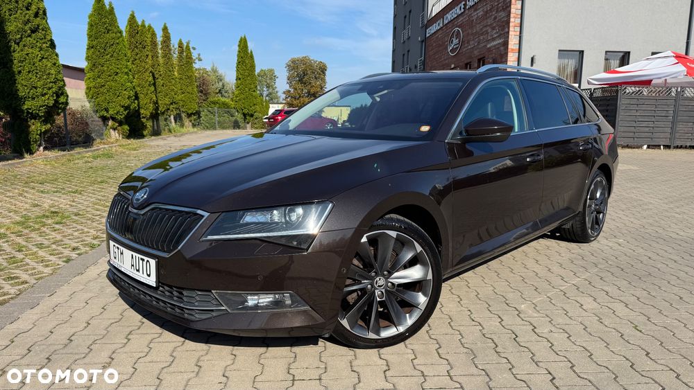 Skoda Superb 2.0 TDI DSG Style - 4