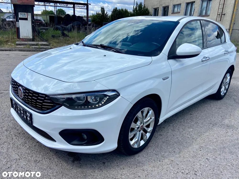 Fiat Tipo 1.3 MultiJet 16v Sport - 1
