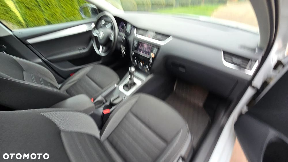 Skoda Octavia - 32