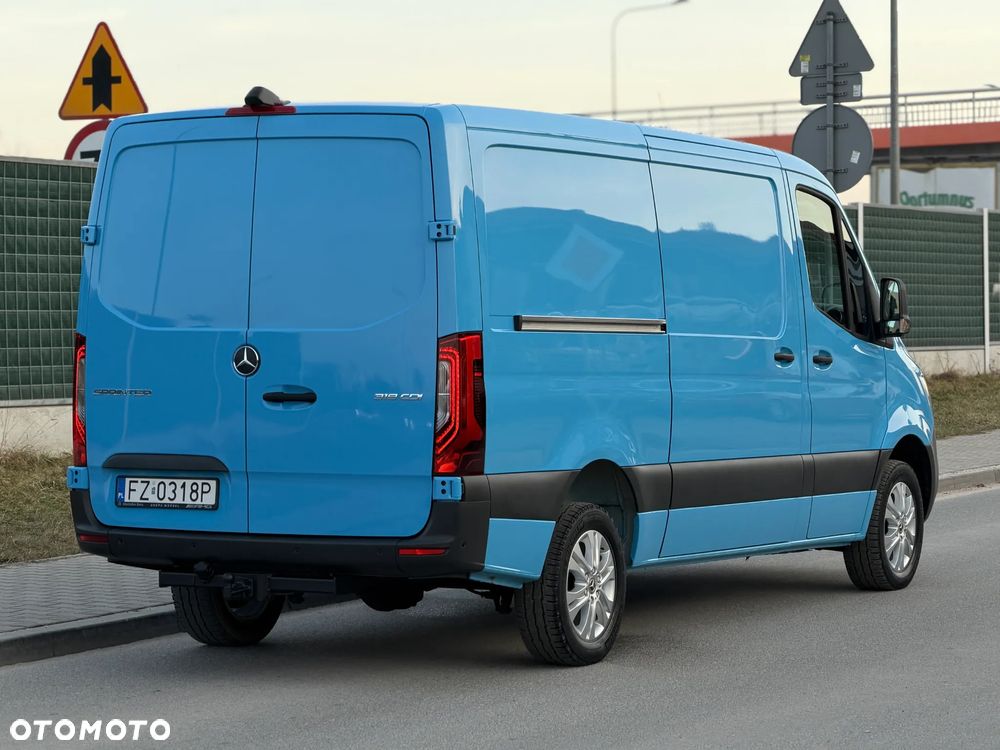 Mercedes-Benz SPRINTER // 319 CDI // 3.0 V6 190 KM // AUTOMAT // MAŁY PRZEBIEG //  BEZWYPADKOWY // L2H1 // FULL LED // SALON PL // 1 WŁ // - 27